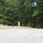 Campsite Outsidersi Campsite *