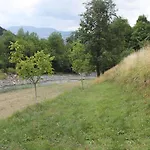 Outsidersi Campsite * Savina