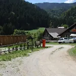 Outsidersi Campsite Campsite