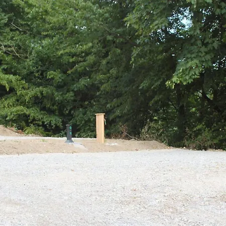 Campingplads Outsidersi *
